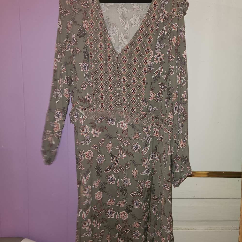 Love & Legend Olive Floral Long Sleeve Dress